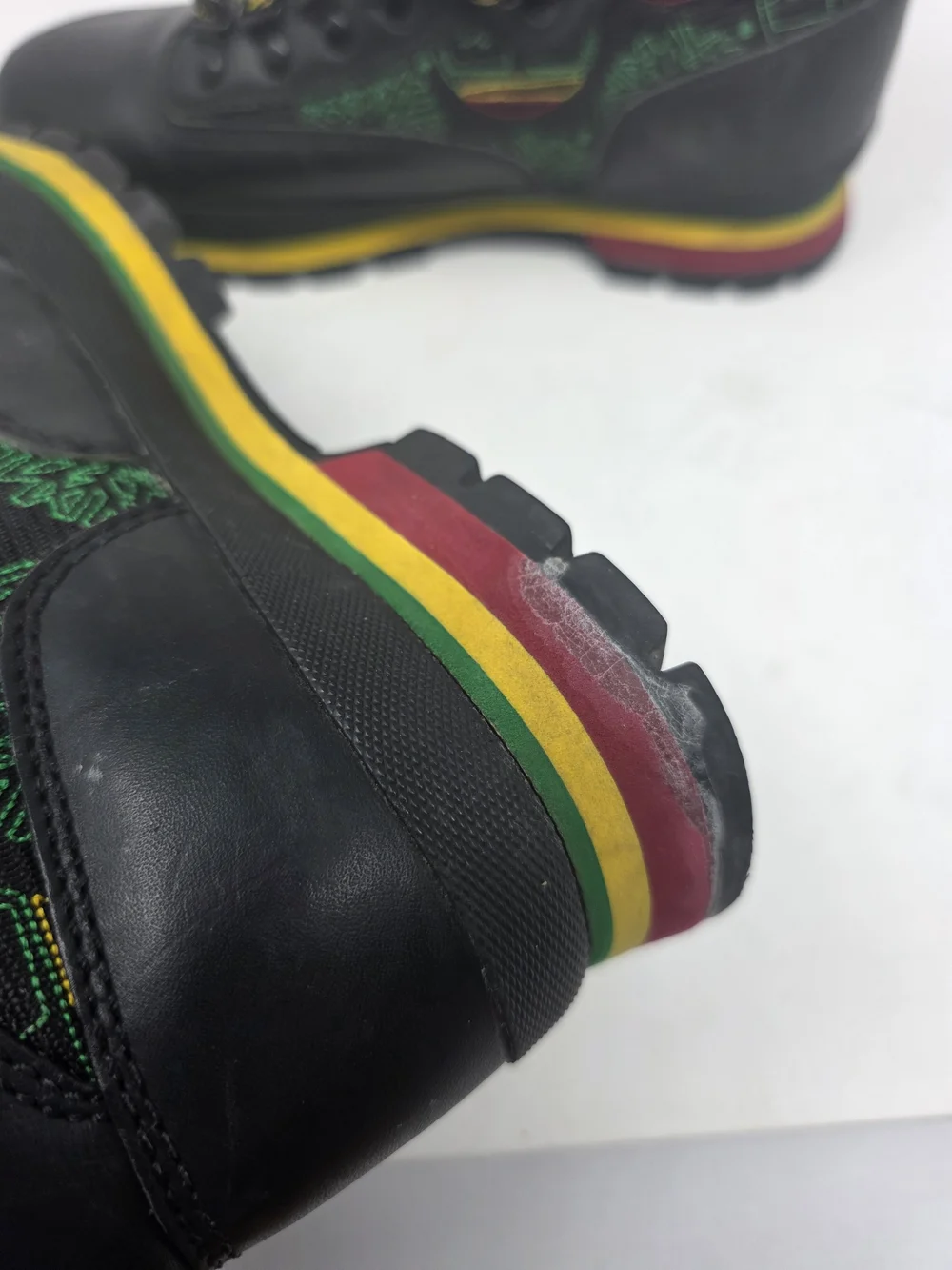 Vintage Timberland Euro Hiker Boots Mens 8.5 M Rasta Reggae Black Leather 9688